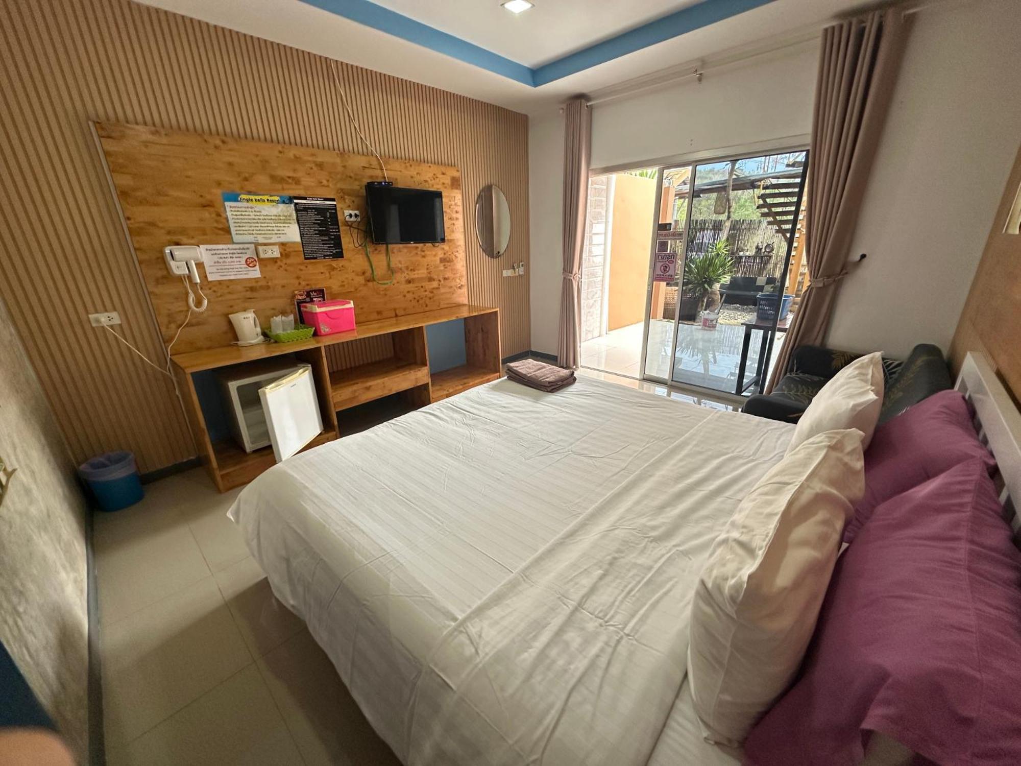 Preawwaan Seaview Ko Laan Hotel Ko Lan Exterior foto